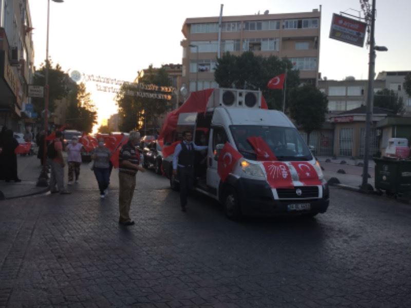 CHP'DEN BAYRAMPAŞA'DA ZAFER KONVOYU 4 1244211566492571