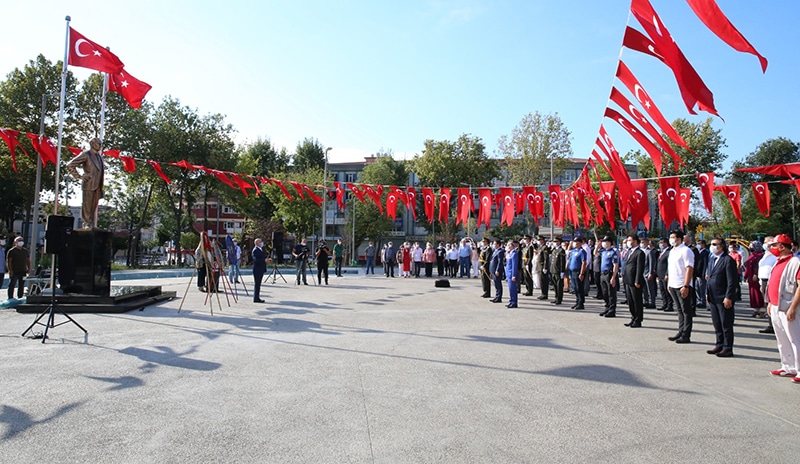 BAYRAMPAŞA’DA 30 AĞUSTOS COŞKUSU 6 galeri bayrampasa da 30 agu U7oj