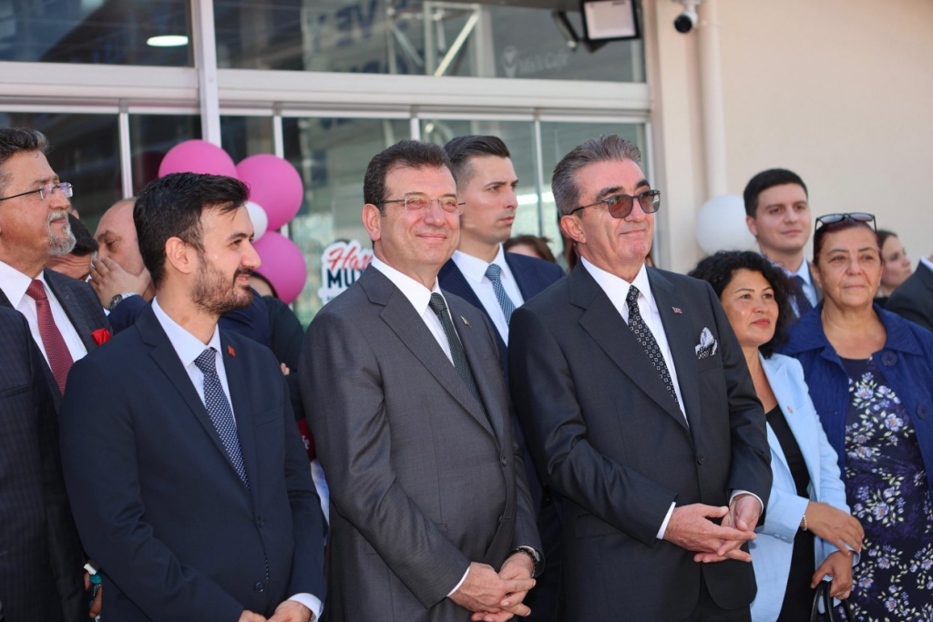 ekrem imamoglu 1