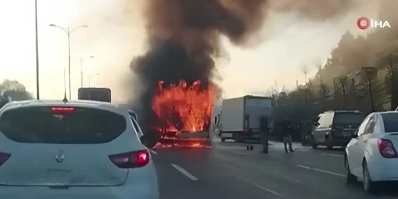 Bayrampaşa’da Yolcu Otobüsünde Yangın Son Dakika