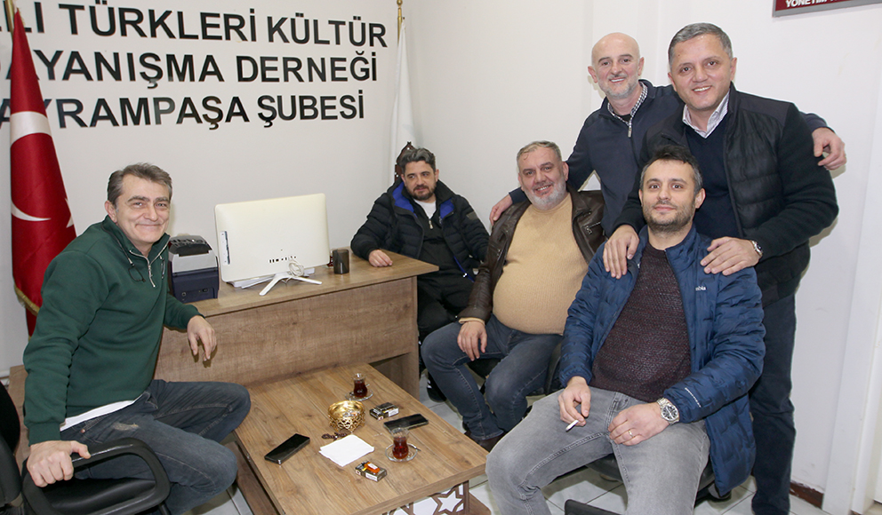 Rumeli Türkleri Bayrampaşa'da Sahur yaptı. 3 rumeli turkleri bayrampasa