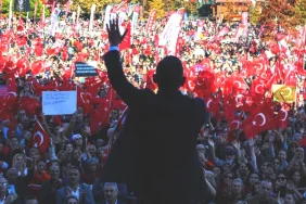 Chp “Millet iradesine sahip çıkıyor” mitinglerinin bu haftaki adresi Bayrampaşa olacak. 59 2Cr4aKjaxT