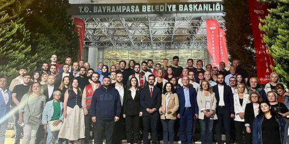 Bayrampaşa Belediyesi Önünde Nöbet…