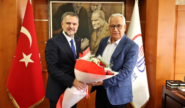 Başkan Vekili İbrahim Akın göreve başladı.