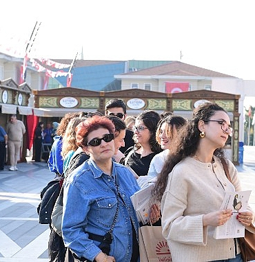 Osmangazi Kitap Fuarı’na İlgi Artarak Devam Ediyor 12 osmangazi-kitap-fuarina-ilgi-artarak-devam-ediyor.jpg