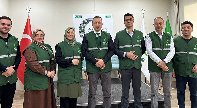 Bayrampaşa Yeşilay'da Yeni Başkan Savaş Özdemir Oldu. 113 bayrampaşa yeşilay yeni başlan savaş özdemir