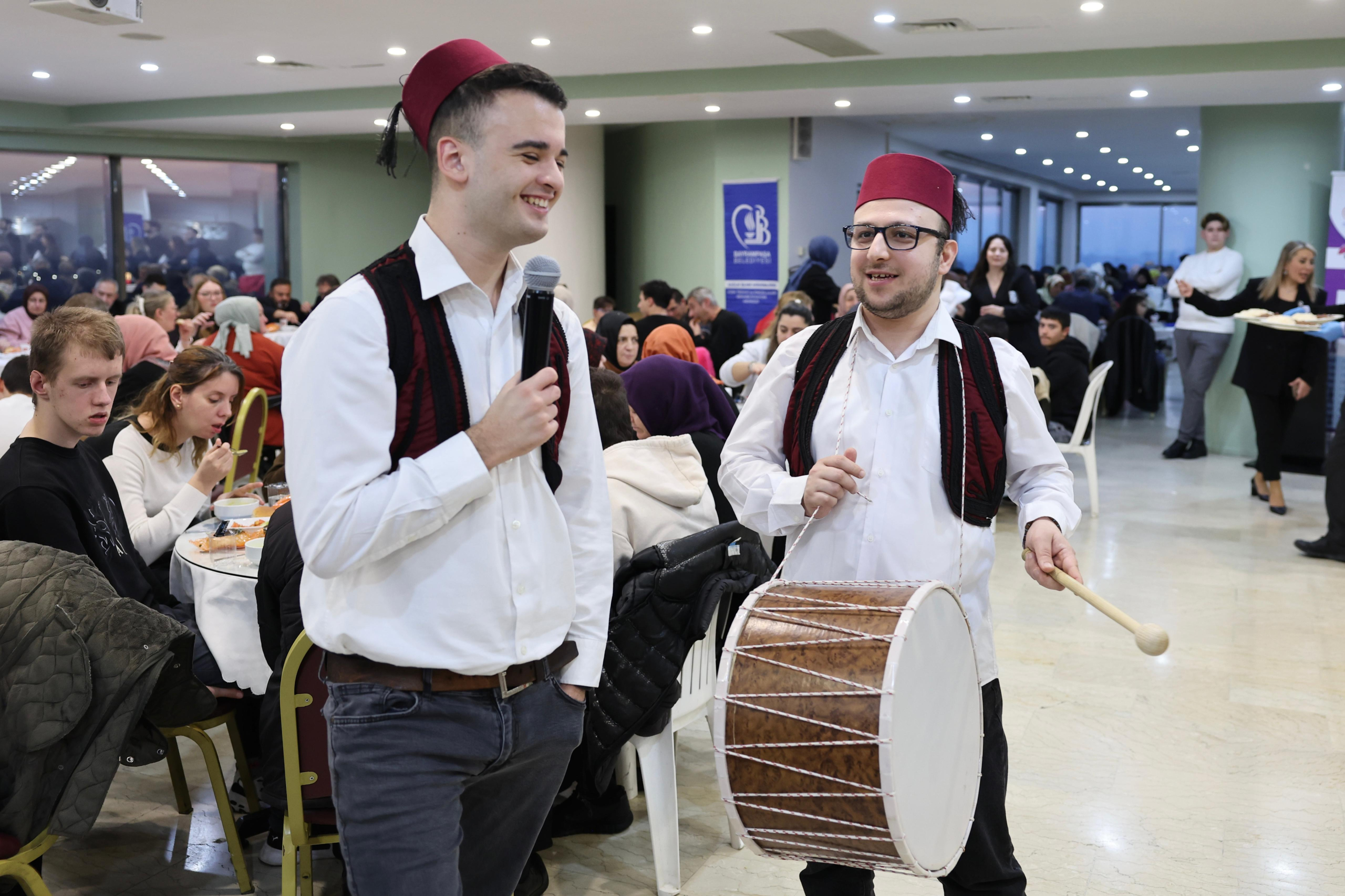 bayrampaşa'da engelliler iftarı mart 2026 (1)
