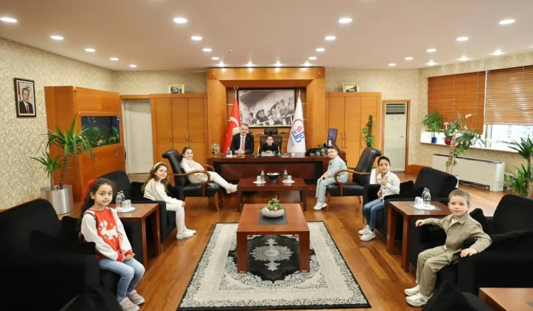 Bayrampaşa'da 23 Nisan Çoşkusu 63 23 nisan