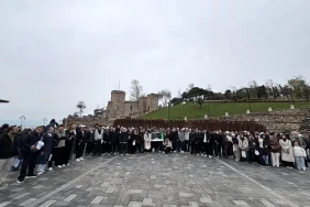 Bayrampaşalı Liseliler Yassıada'da Demokrasi Bilinci Kazandı