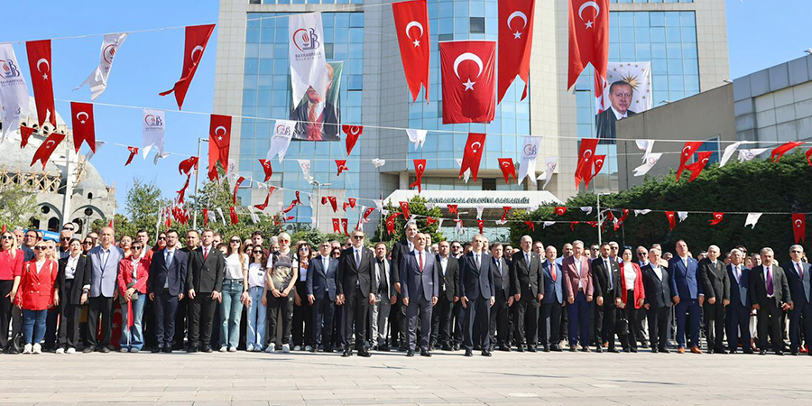 Bayrampaşa'da 19 Mayıs Çoşkusu 2 bayrampaşa'da 19 mayıs çoşkusu