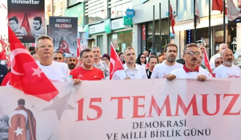 15 Temmuz’un 10. yılında Bayrampaşa tek yürek oldu