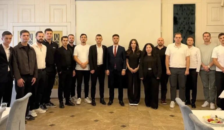 Genç RUBAFED’de Yeni Dönem ve Yeni Hedefler: Raif Şentürk Başkanlığında İlk Toplantı Bayrampaşa’da Gerçekleşti