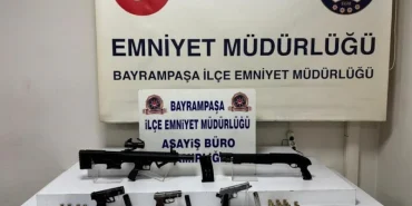 Bayrampaşa'da 5 ruhsatsız silah ele geçirildi