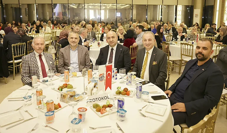 Tunaspor’dan Unutulmaz Gece: Bayrampaşa Spor Camiası Bir Araya Geldi
